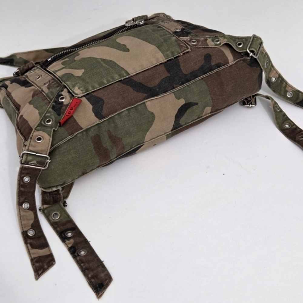 RARE!! TRUE VINTAGE 90s TRIPP NYC CAMO CAMOUFLAGE BAG - Picture 8 of 8